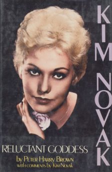 brown-peter-harry-kim-novak-reluctant-goddess